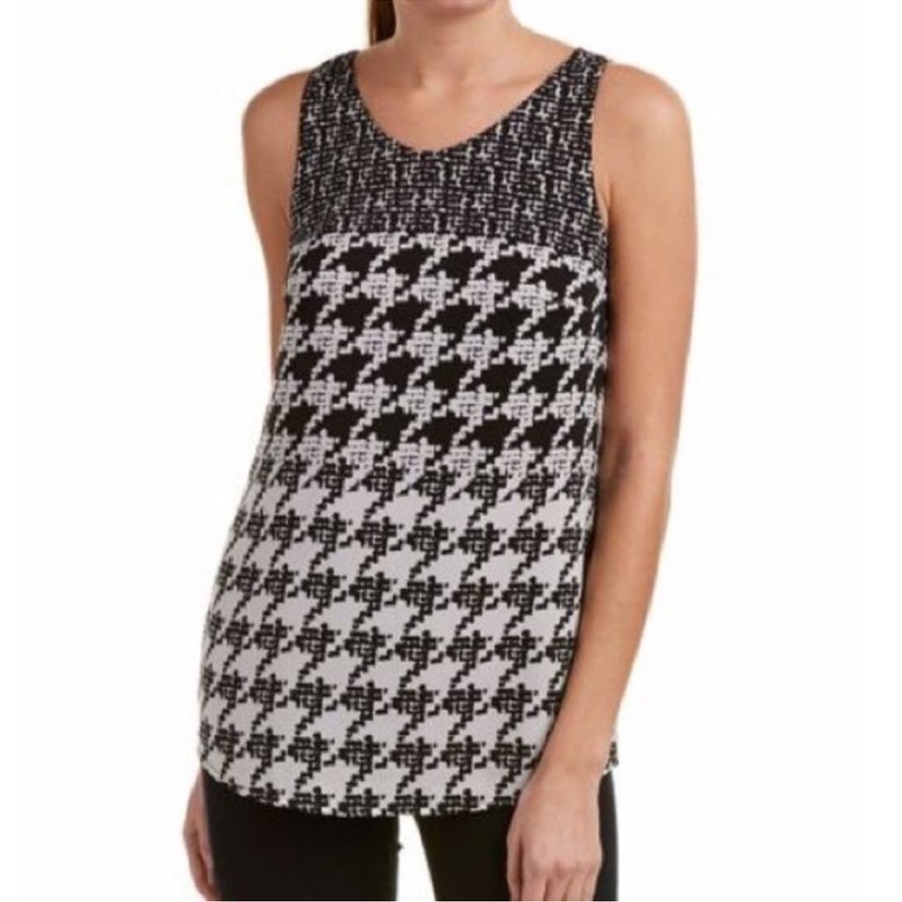 CABI #3090 B&W Broken Check Houndstooth Top Size Small